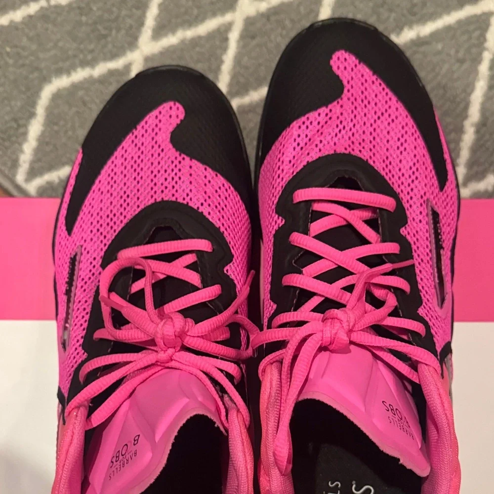 Puma mens Black and Pink Sneakers - Picture 7 of 13